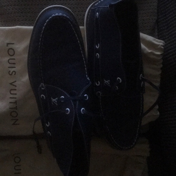 Shoes - Picture 4 of 4